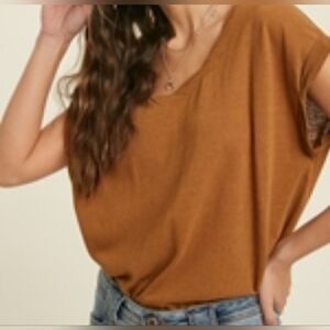Wishlist Scoop Neck Loose Top Twisted Band Teeshirt,  Size S/M